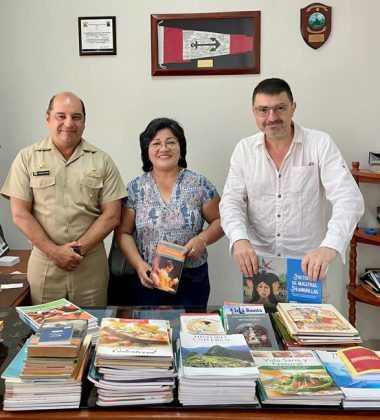 Marina De Guerra Del Per Gestion La Donaci N De Libros Para Las Zonas