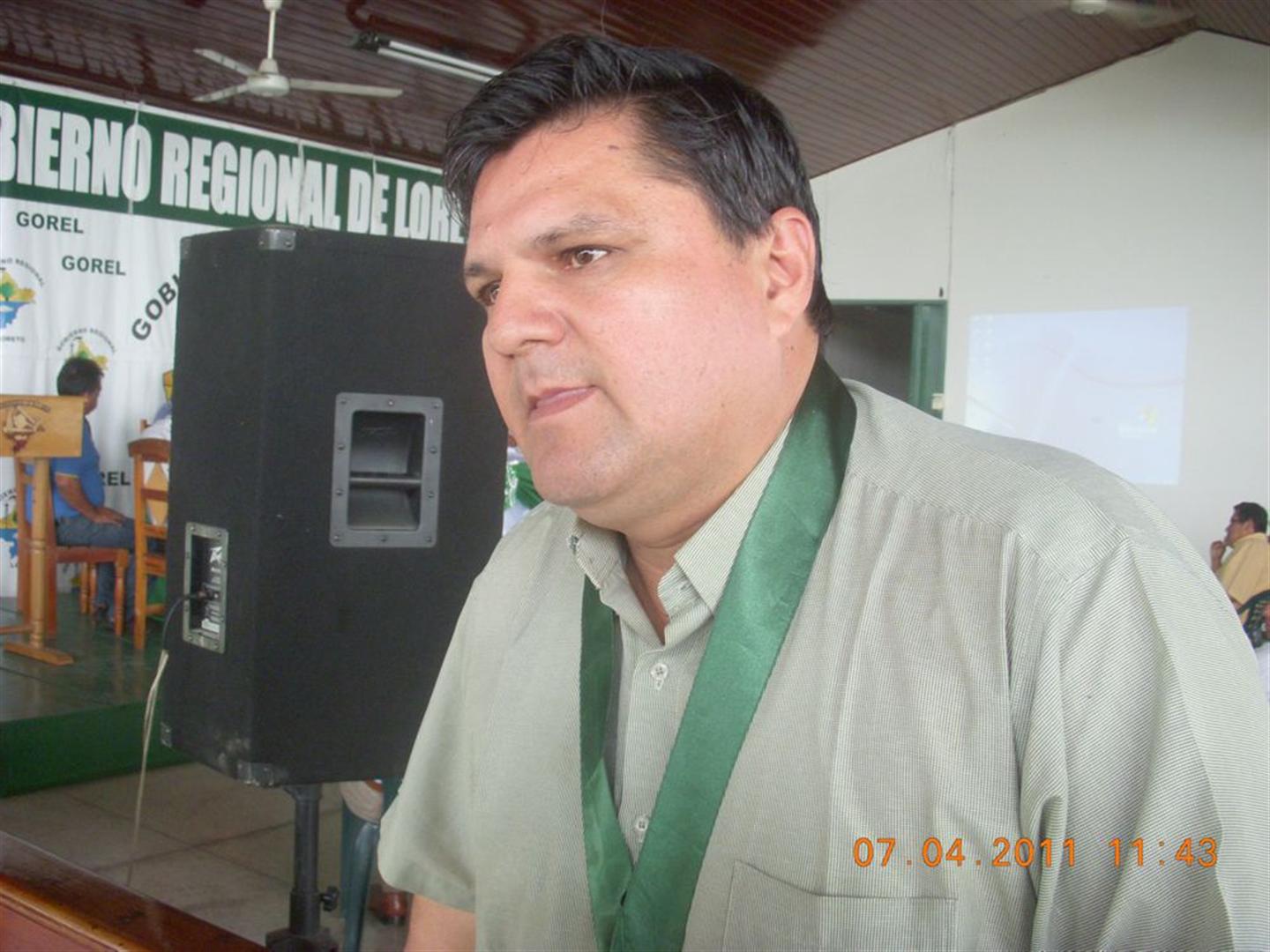 Consejero Regional, Luis Gastelú Rodríguez, fue impedido de participar en mesa de diálogo con directora.