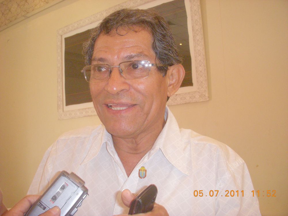 Presidente del IIAP, Dr. Luis Campos Baca.