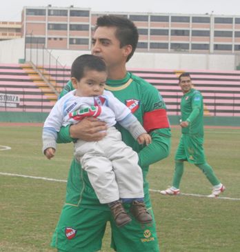 Carlos Barrena y su sobrino
