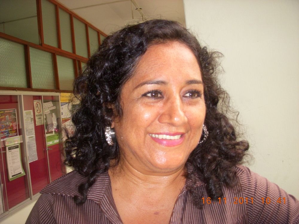 Candidata al Colegio de Abogados de Loreto con el número 5, abogada Lupe Arévalo.