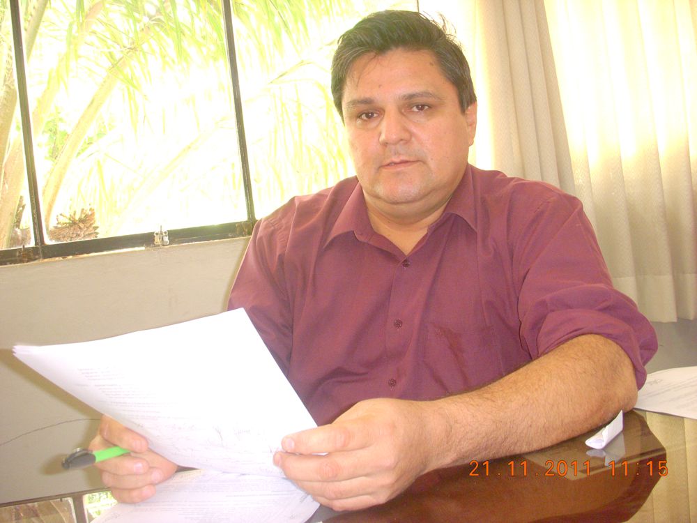 Consejero Regional Luis Gastelú, anuncia que próximo encuentro de Consejeros Regionales de todo el Perú será en Loreto en junio de 2012.