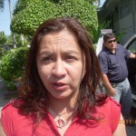 Apenas pisó suelo loretano se le entrevistó a la vicepresidenta del país, Marisol Espinoza Cruz. De inmediato, junto a la comitiva, se dirigió al auditorio del IIAP.