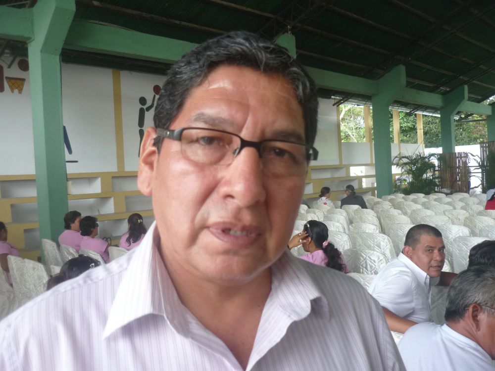 Jefe Zonal de Pluspetrol Lic. Félix Ordóñez.