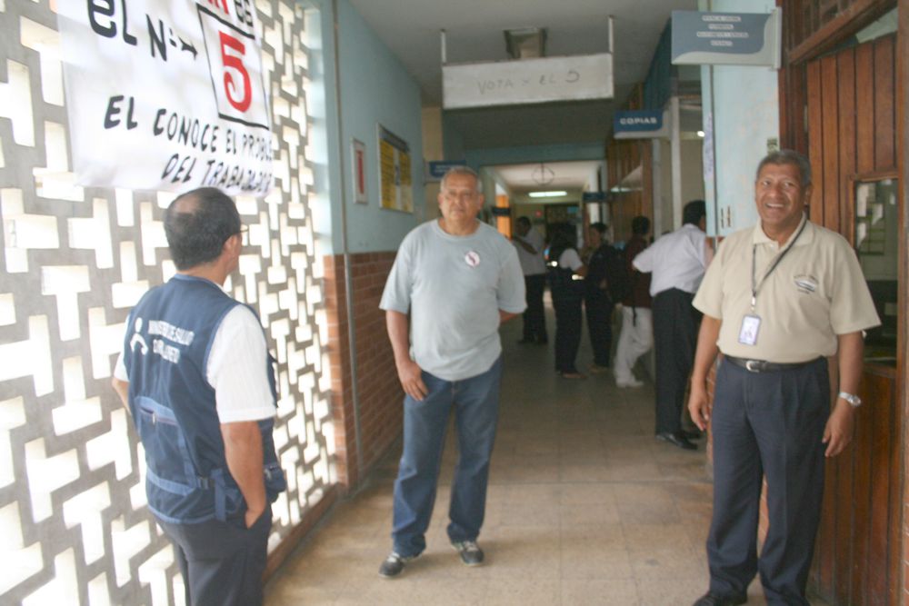 Trabajadores del sector salud eligen el día de hoy a la nueva directiva del sindicato.