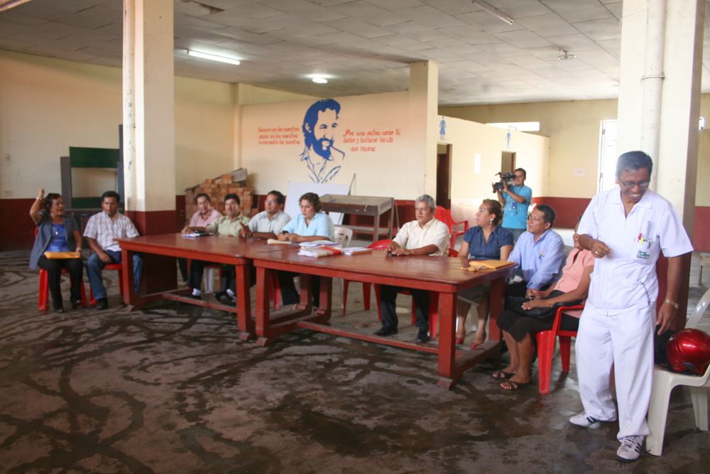 Ayer se reunieron bases sindicales de las diversas direcciones del gobierno regional.