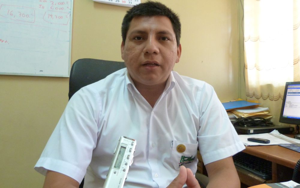Lic. Alberto Alvarez Valles, administrador y presidente del Sub Cafae del Hospital