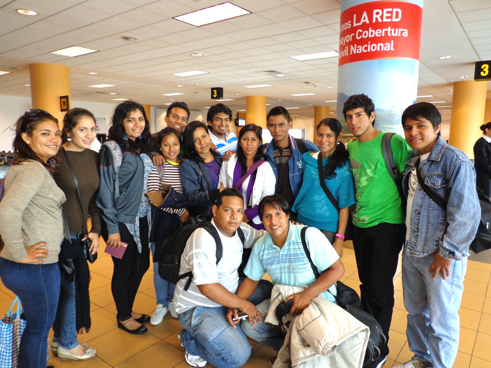 Estudiantes de la Facultad de Biología de la UNAP que participa en el XII Congreso Nacional en Ica.