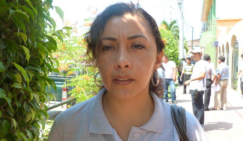 Alcaldesa Arq. Adela Esmeralda Jiménez Mera, tomando "al toro por las astas" en cuanto a trabajos de empresa china.