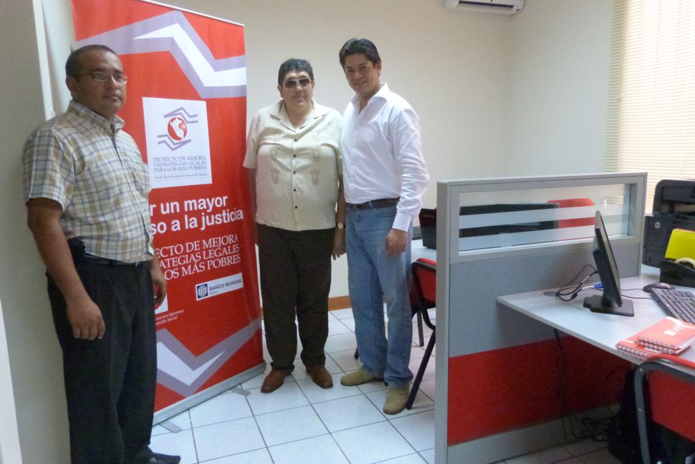 Hoy se inaugura estación de servicio de justicia en Colegio de Abogados, estará presente funcionaria del Banco Mundial.