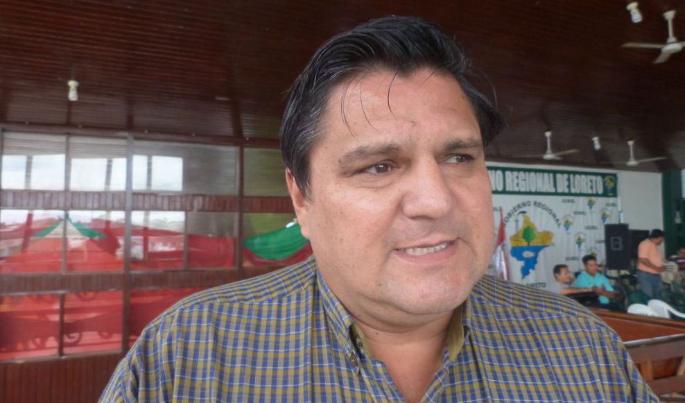 Consejero regional Luis Gastelú, señala que empresa constructora tendrá que pagar penalidades.