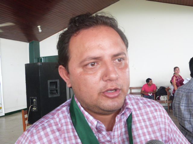 Consejero regional Mauro López.