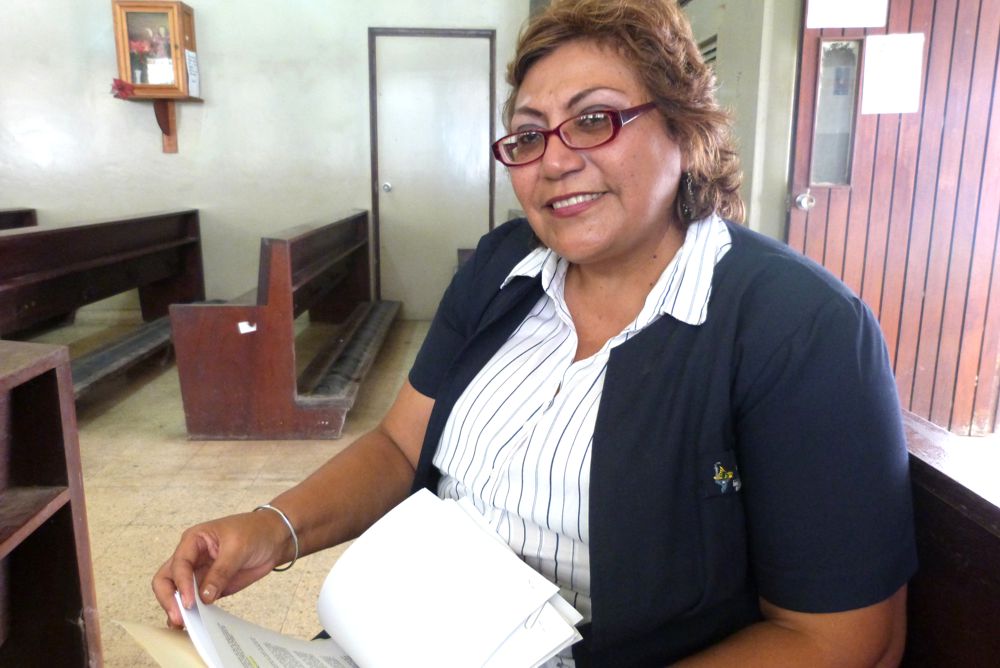 Asistenta Social Cloris Vela, delegada del sindicato de trabajadores de la dirección regional de salud.