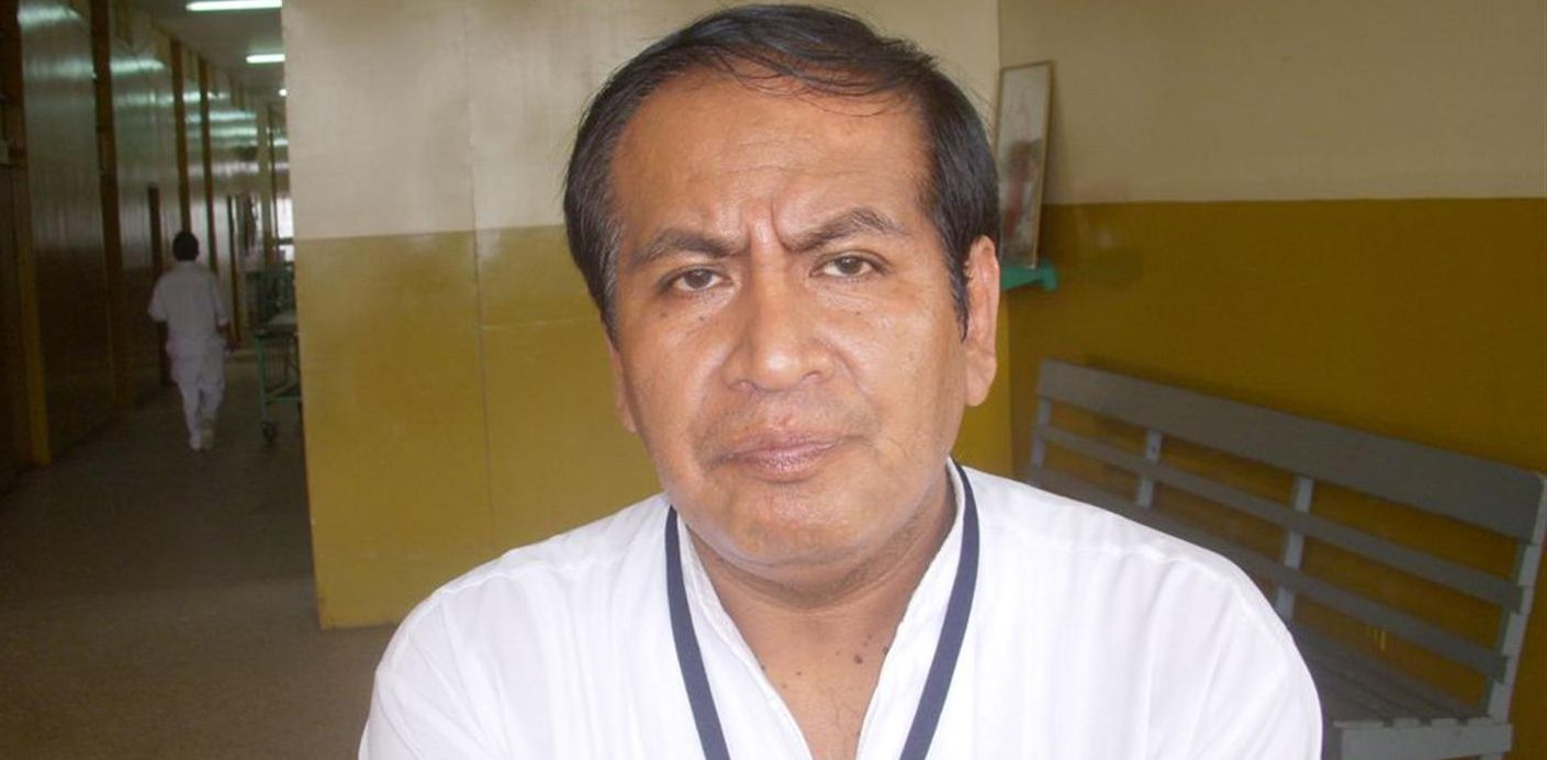 Dr. Moisés Sihuincha, infectólogo del Hospital Apoyo Iquitos.