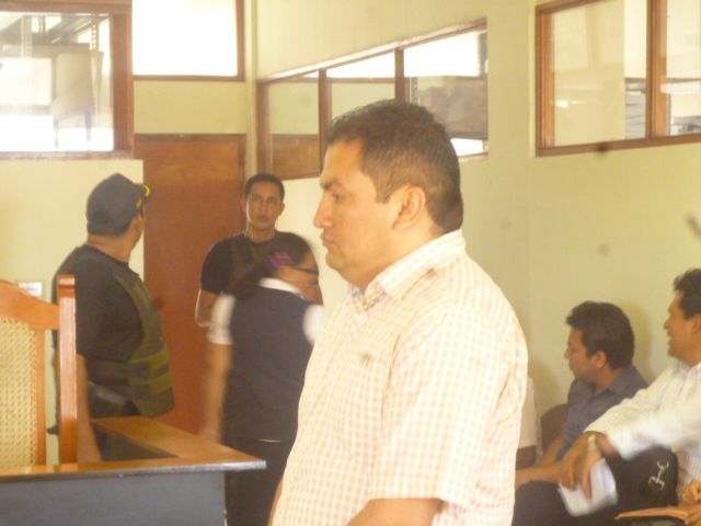 Edy Máximo Carrizales Rivadeneyra