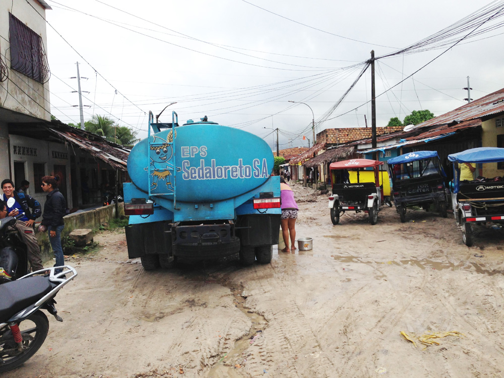 empresa china apoya con cisterna