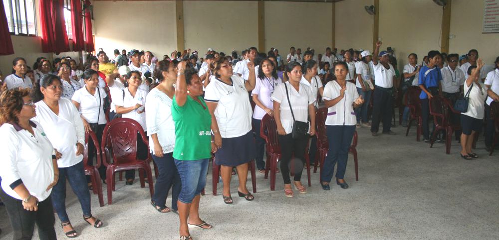 paro de trabajadores de hospital iquitos