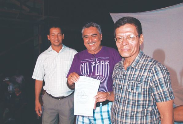 Entrega de certificados de posesion