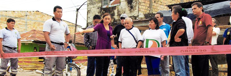 Alcaldesa verifica avance de obras