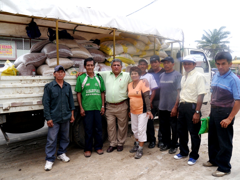 entrega de alimento a comunidades