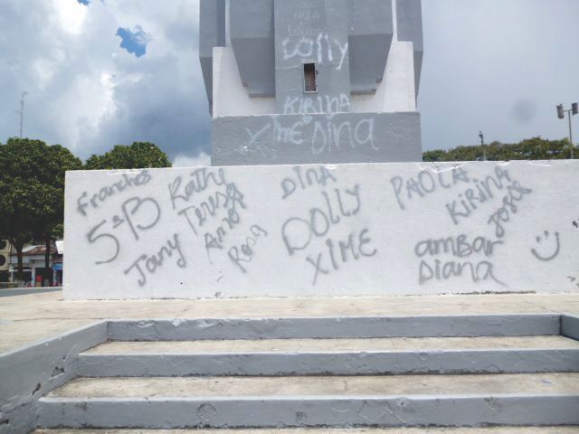 Pintas en obelisco
