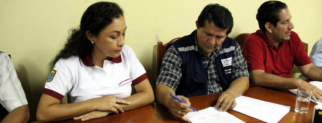 Alcaldes firman acta de entendimiento