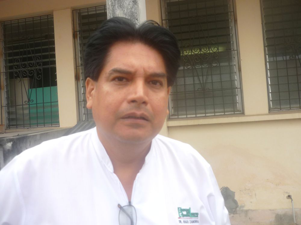 Dr. Hugo Zamora retornó de Tarapoto donde revisaron normas técnicas del programa de Lepra.