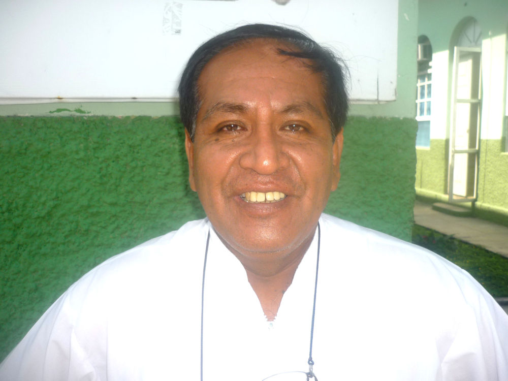 Dr. Moisés Sihuincha, infectólogo del Hospital «César Garayar García».