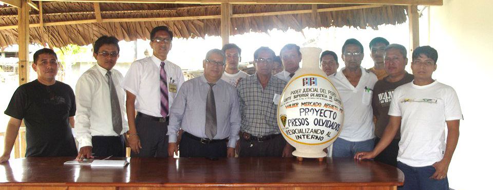 Presidente de la Corte se reunió con presos