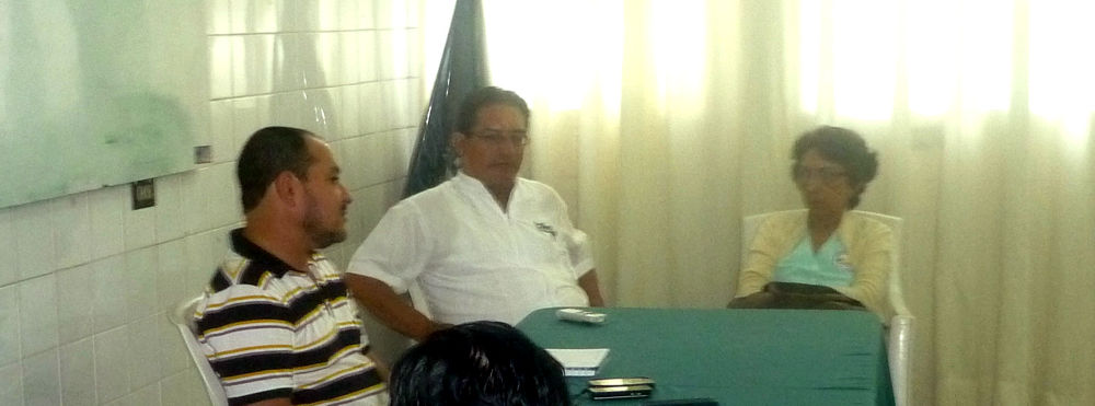 Director Luis Rodríguez, se reúne hoy día con los trabajadores administrativos.