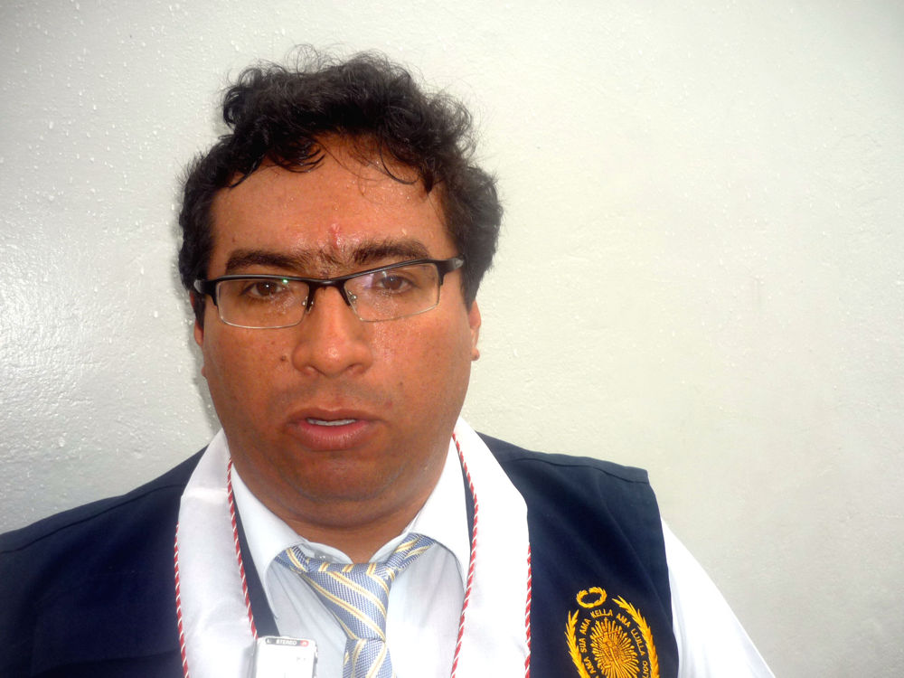 Marco Antonio Pinedo, fiscal de prevención del delito, responsabiliza al burgomaestre de Belén si pasa alguna tragedia en el Jr. Próspero.