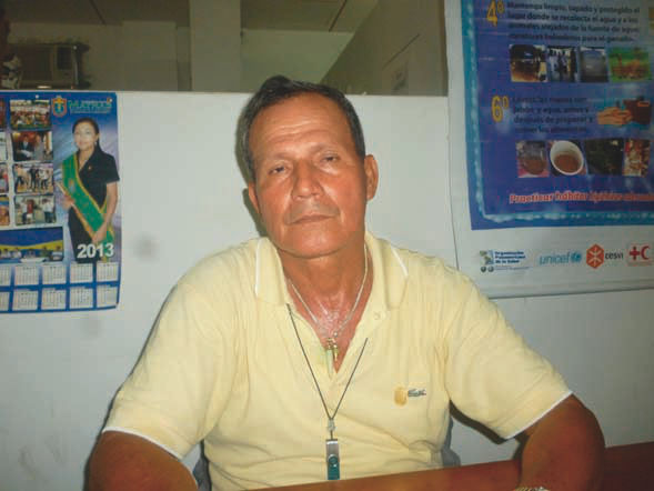 Sub gerente de salud ambiental Sr. Edgan Santana Zarbe.