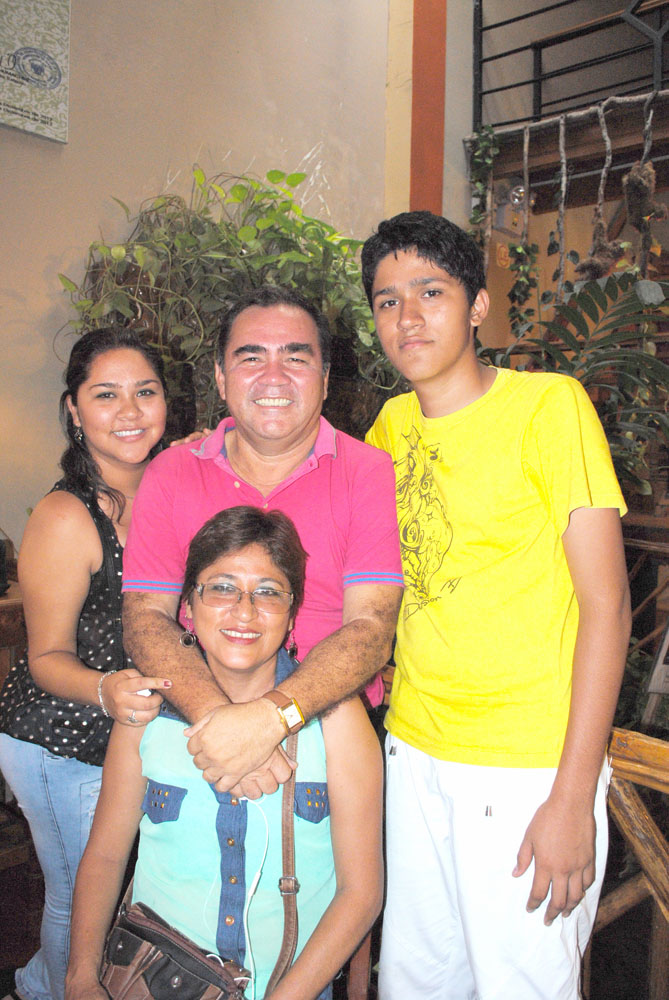 CUMPLEAÑOS DE GOLDI