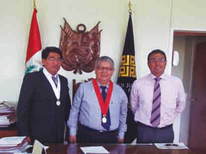 Presidente de la Corte de Loreto, nuevo Juez abog. Víctor Manuel García Sandoval y el administrador Alejandro Cedeño.