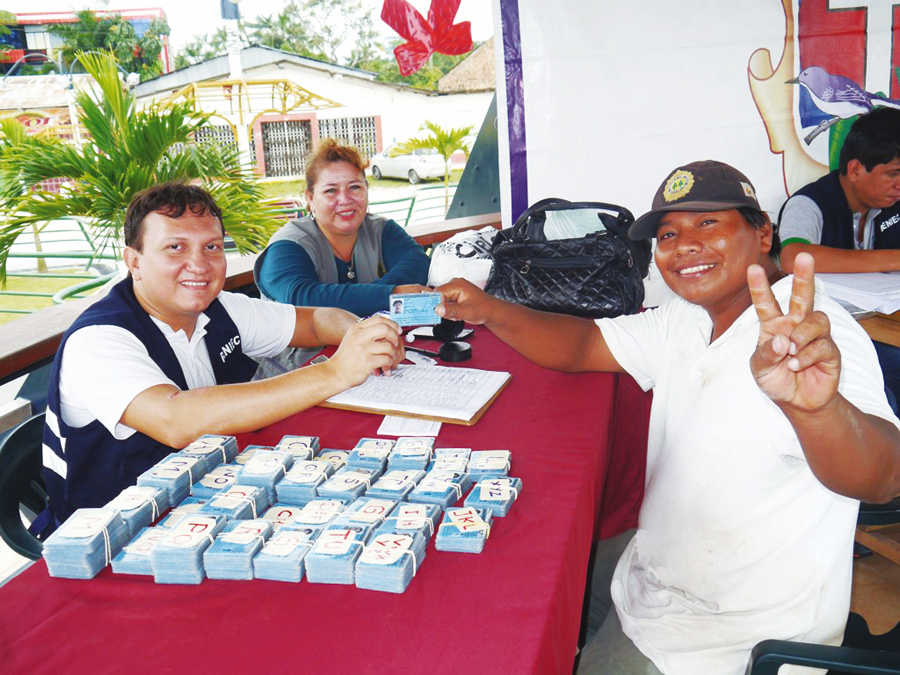 ENTREGA DE DNI EN SAN JUAN