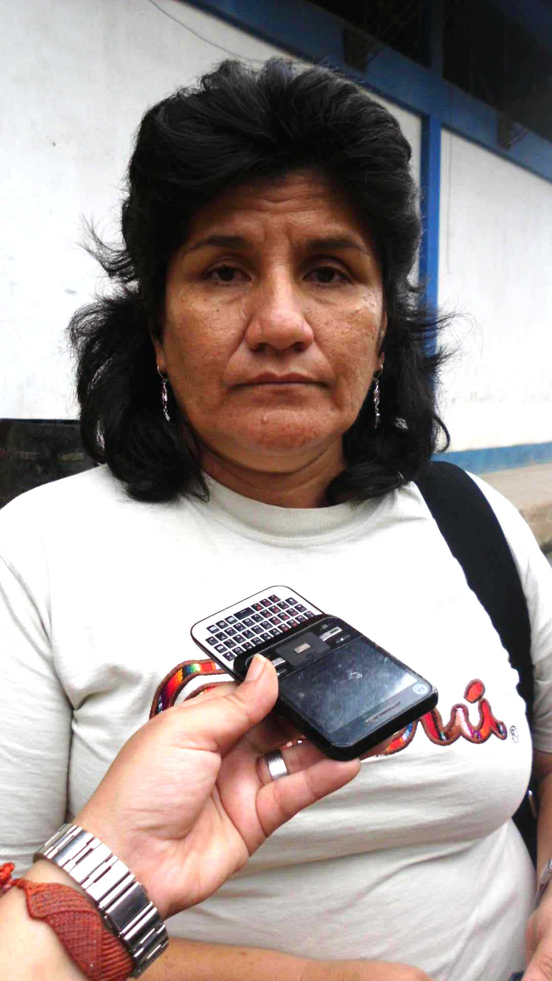 Autoridad edil, Janet Reátegui, refiere que «Se está subiendo los pisos de las rasantes de algunas comunidades»