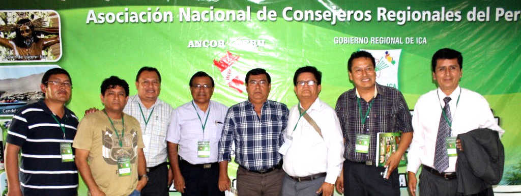 En la vista delegación loretana junto a otros participantes del evento nacional.