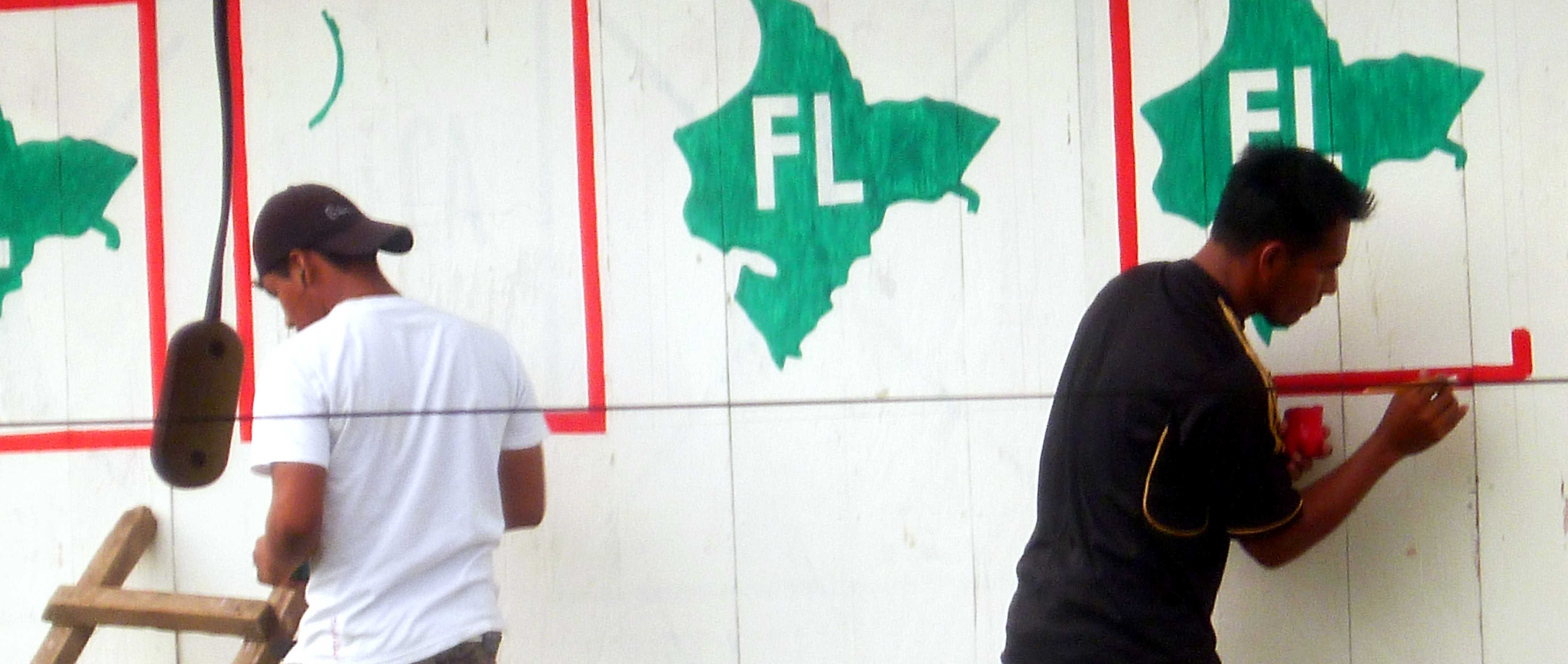 Trabajadores municipales hacen campaña reeleccionista de alcalde de Parinari