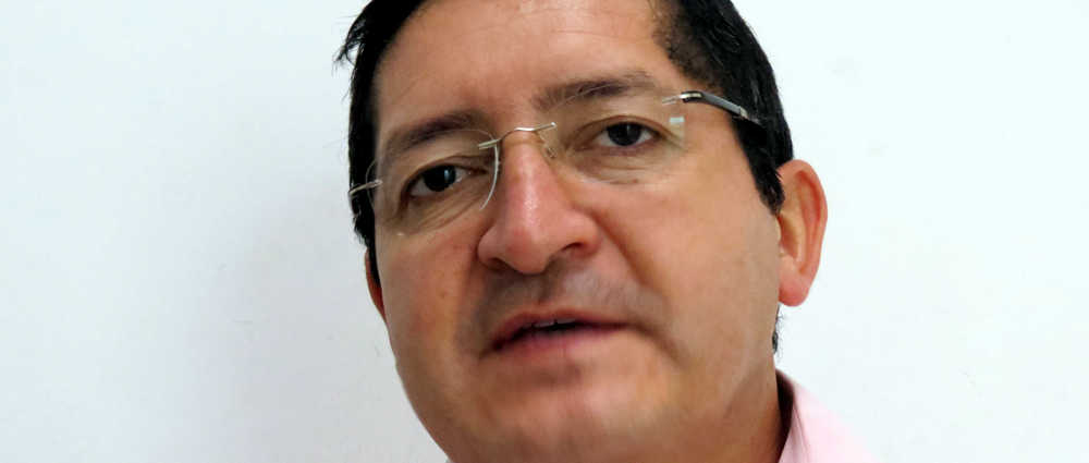 José Sandoval Zambrano, Embajador de Ecuador.