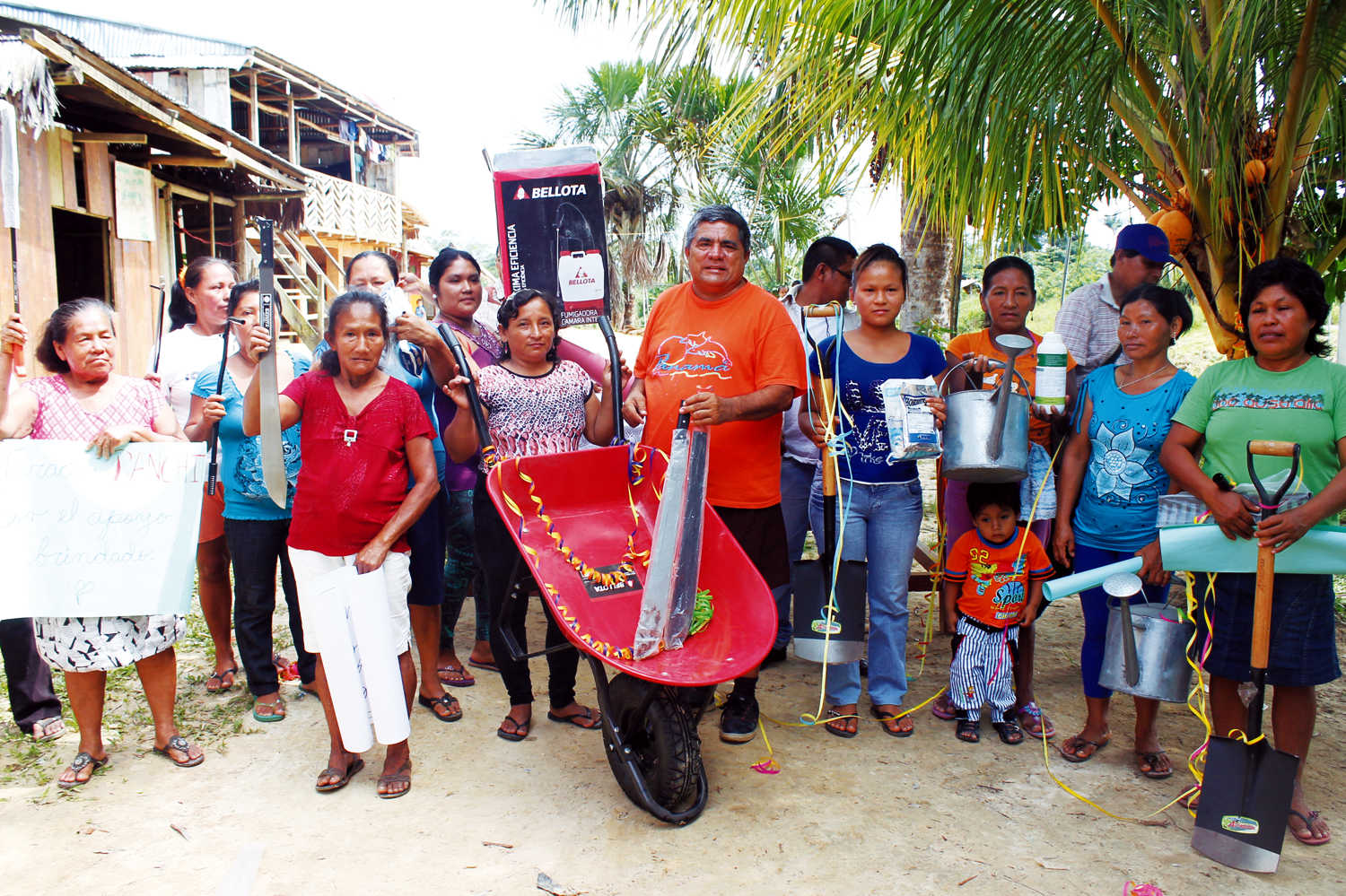 ENTREGA DE KIT DE HERRAMIENTAS