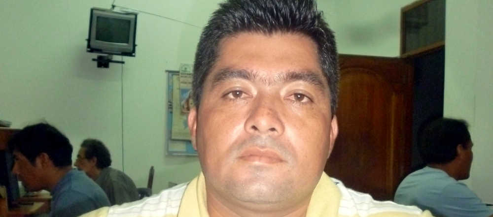 APU de la comunidad cocama de Bretaña, Prof. Milton Mori Macahuachi.