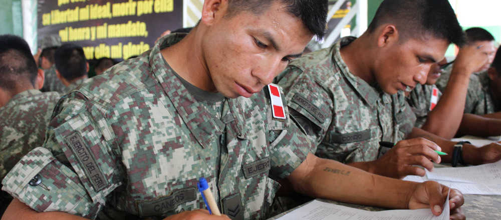 pronabec asigna al senati de Iquitos el 84% de las becas para licenciados de las Fuerzas Armadas