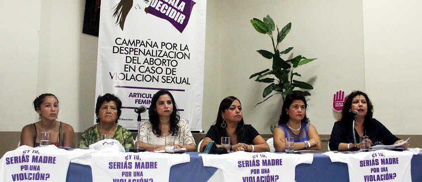 Presentan firmas