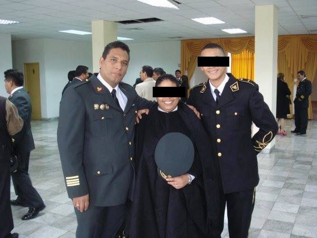 Rinden homenaje póstumo a valeroso oficial de la Policía Nacional del Perú  - Diario de Noticias y Actualidad de Loreto - Iquitos - Ucayali - Requena -  Datem del Marañon - Mariscal