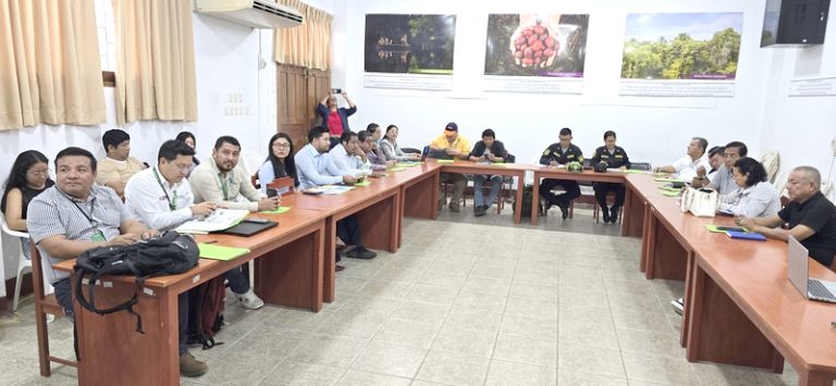 Corte de Loreto participa en mesa de concertación para la lucha contra la pobreza