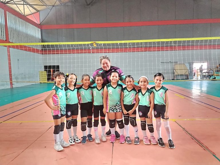 Babys Colibrí, la sensación en el voley de menores