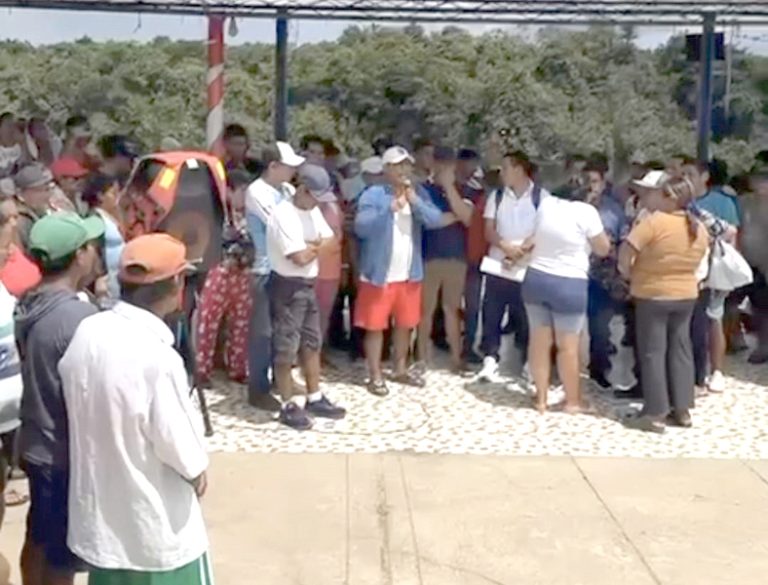Comunidades del Nanay se preparan para reunión sobre paro fluvial