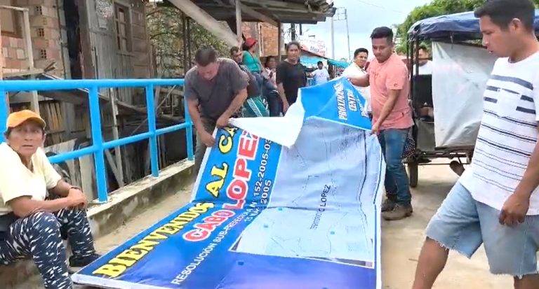 Moradores de Cabo López quemaron letrero colocado por presuntos terratenientes