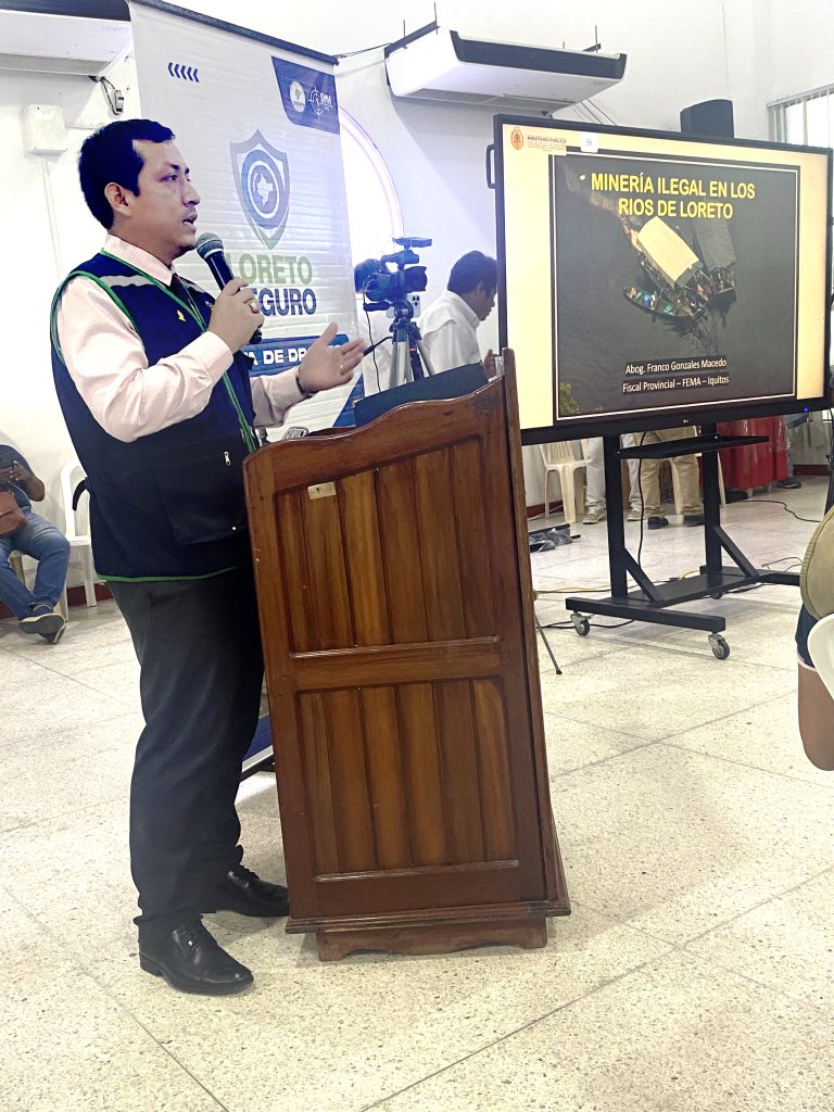 “Las autoridades políticas deben “amarrarse bien los pantalones” para luchar contra la minería ilegal”