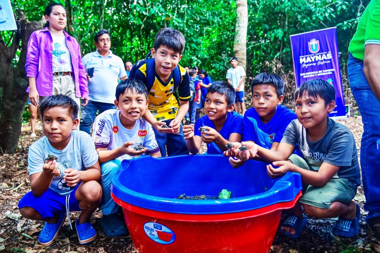 Festival de Repoblamiento de Tortugas de agua dulce en Maynas